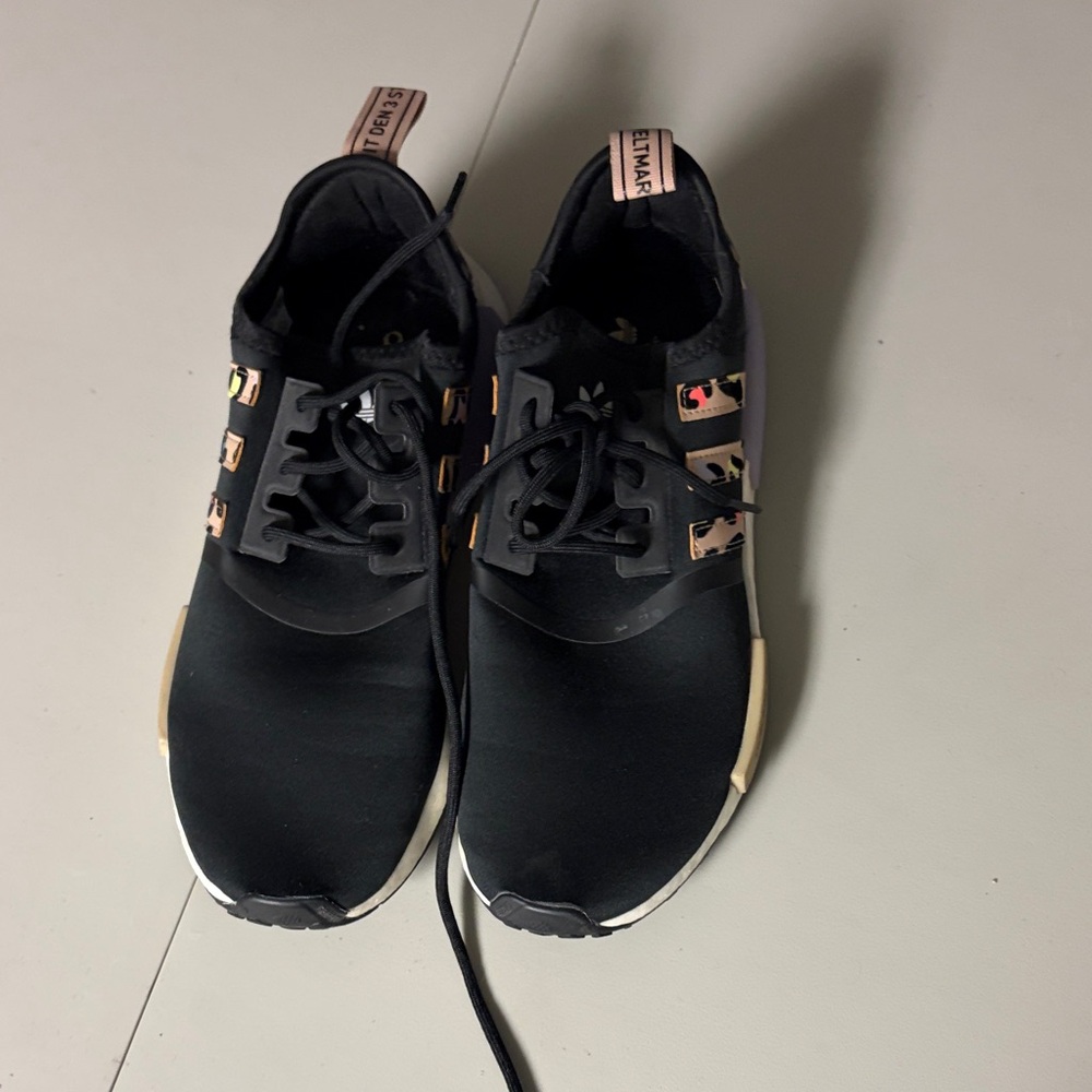 Puma Black and Tan Women's Sneakers